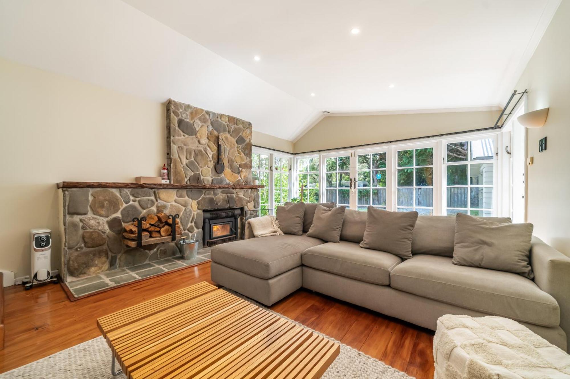Pinehaven Cottage Upper Hutt Bagian luar foto